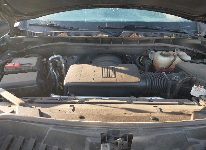 Photo 10 of 2022 Chevrolet Suburban 2WD LT (VIN 1GNSCCKD9NR225500)