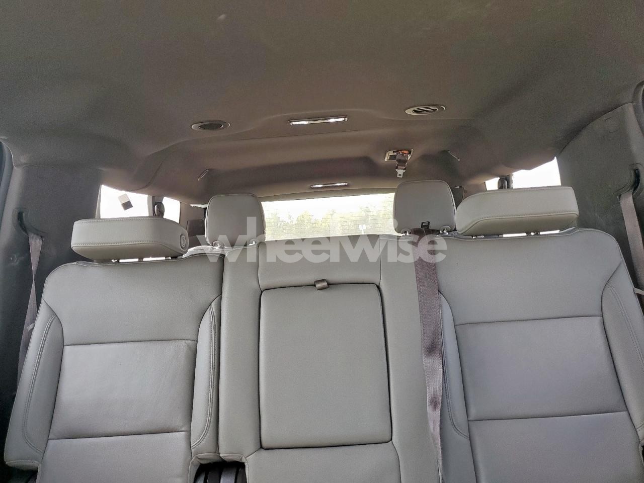 Photo 10 of 2023 CHEVROLET SUBURBAN C1500 LT (VIN 1GNSCCKD9PR320805)