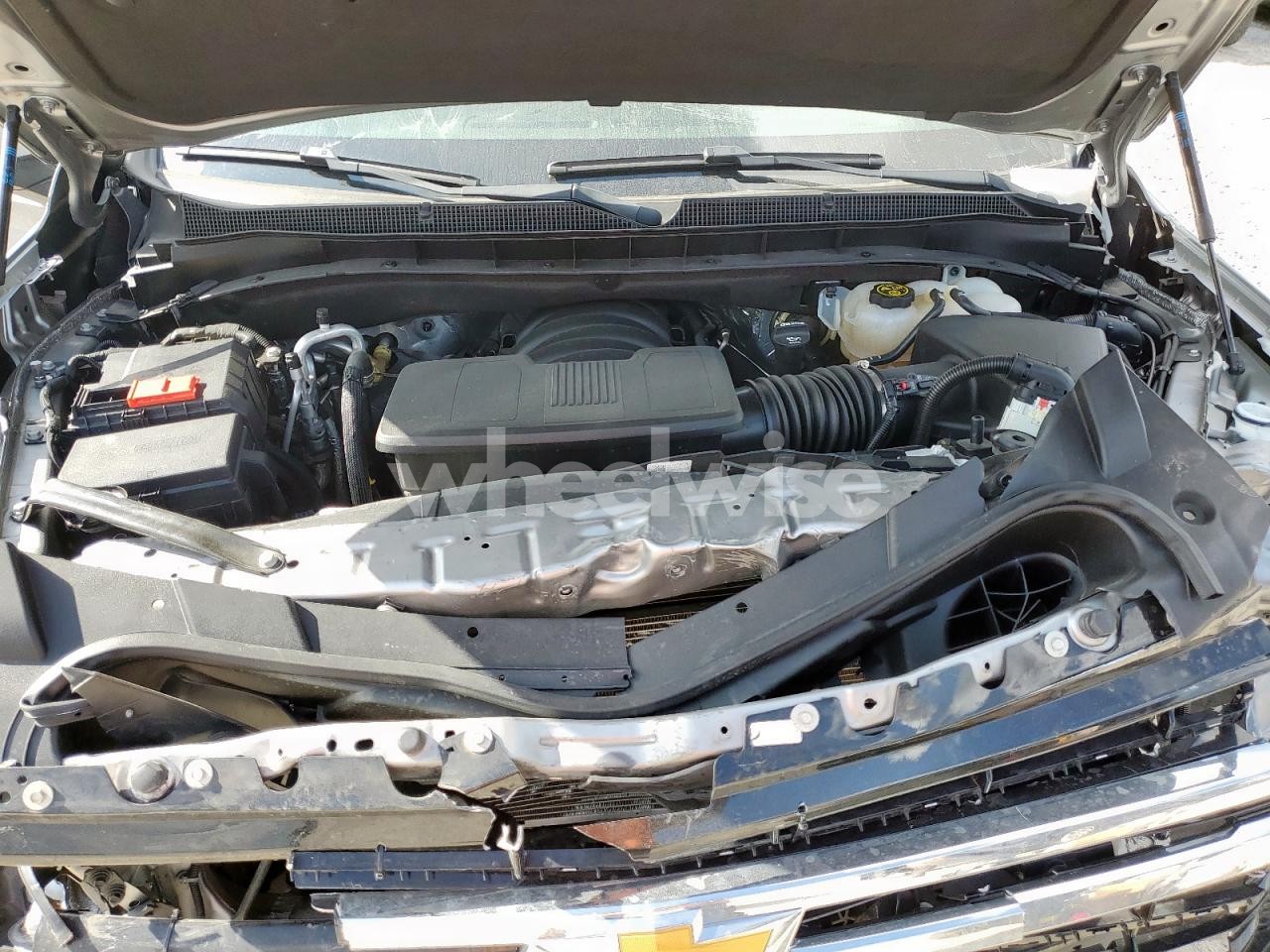 Photo 12 of 2023 CHEVROLET SUBURBAN C1500 LT (VIN 1GNSCCKD9PR320805)