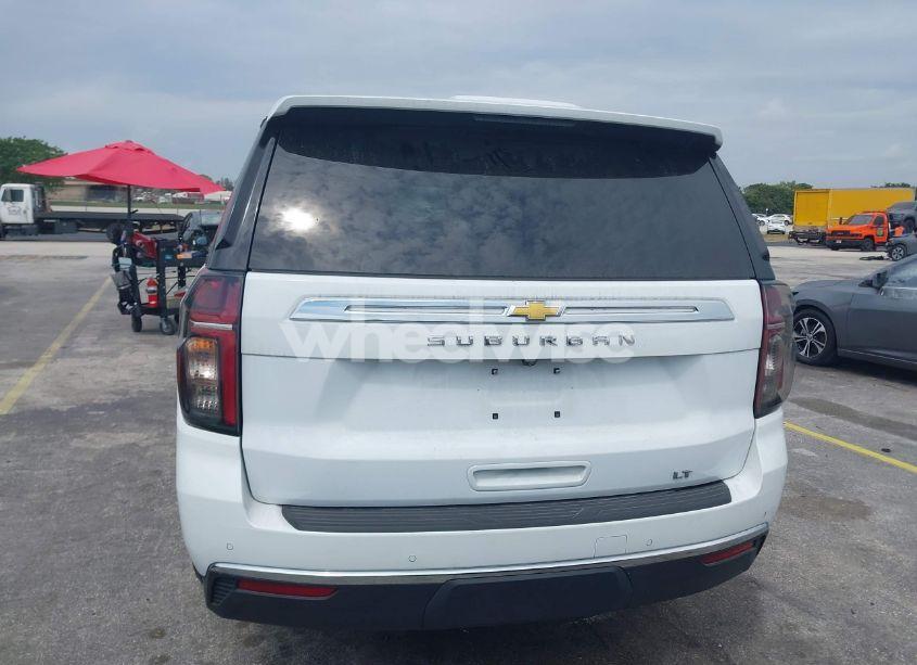 Photo 15 of 2024 Chevrolet Suburban 2WD LT (VIN 1GNSCCKDXRR249536)