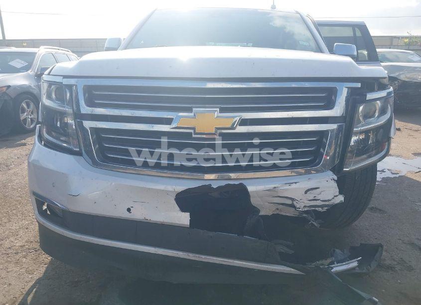Photo 13 of 2019 Chevrolet Tahoe PREMIER (VIN 1GNSCCKJ4KR262875)
