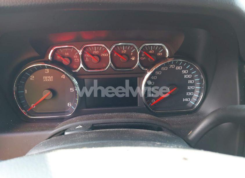 Photo 15 of 2018 Chevrolet Tahoe PREMIER (VIN 1GNSCCKJ8JR306827)