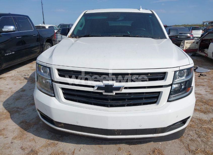 Photo 6 of 2018 Chevrolet Tahoe PREMIER (VIN 1GNSCCKJ8JR306827)