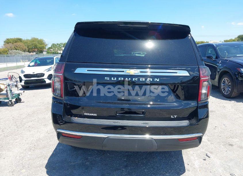 Photo 17 of 2023 Chevrolet Suburban 2WD LT (VIN 1GNSCCKT4PR505108)