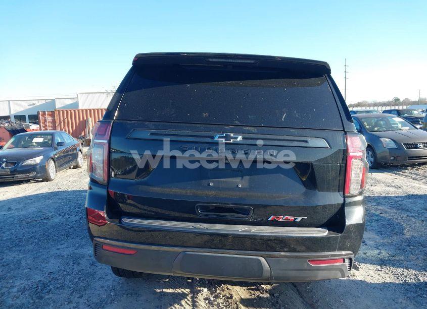 Photo 16 of 2021 Chevrolet Suburban 2WD RST (VIN 1GNSCEKD2MR340613)