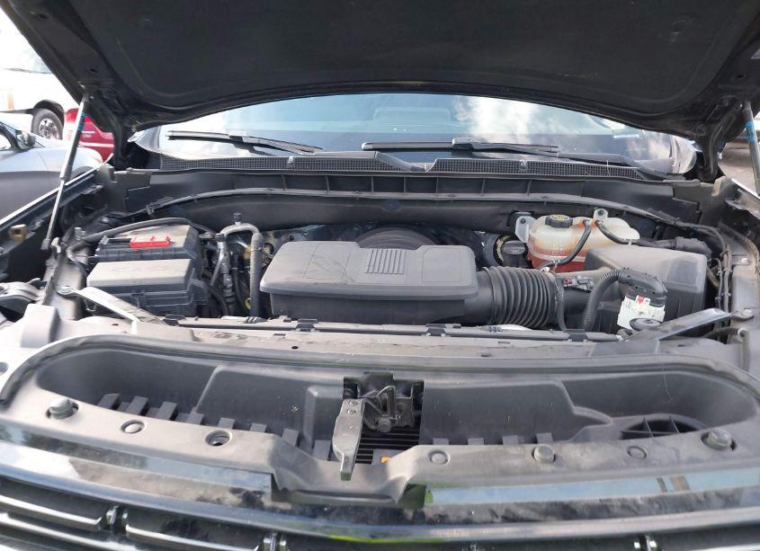 Photo 10 of 2022 Chevrolet Suburban 2WD RST (VIN 1GNSCEKD5NR256321)