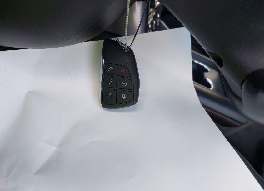 Photo 11 of 2022 Chevrolet Suburban 2WD RST (VIN 1GNSCEKD5NR256321)