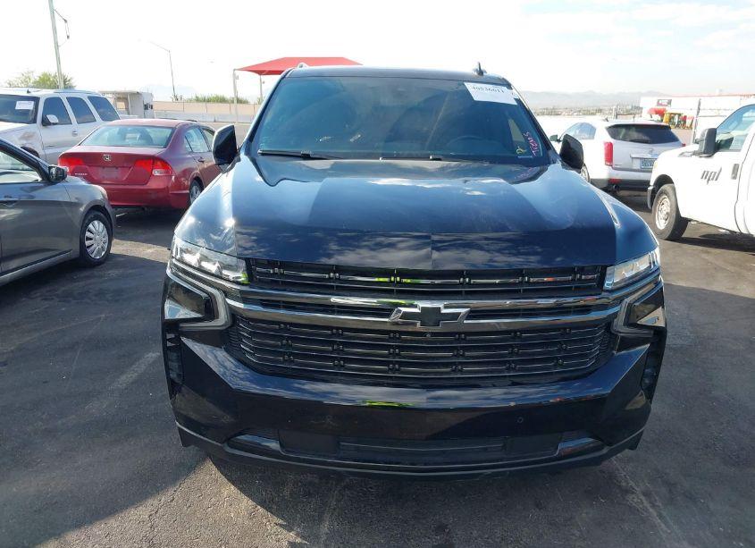 Photo 13 of 2022 Chevrolet Suburban 2WD RST (VIN 1GNSCEKD5NR256321)