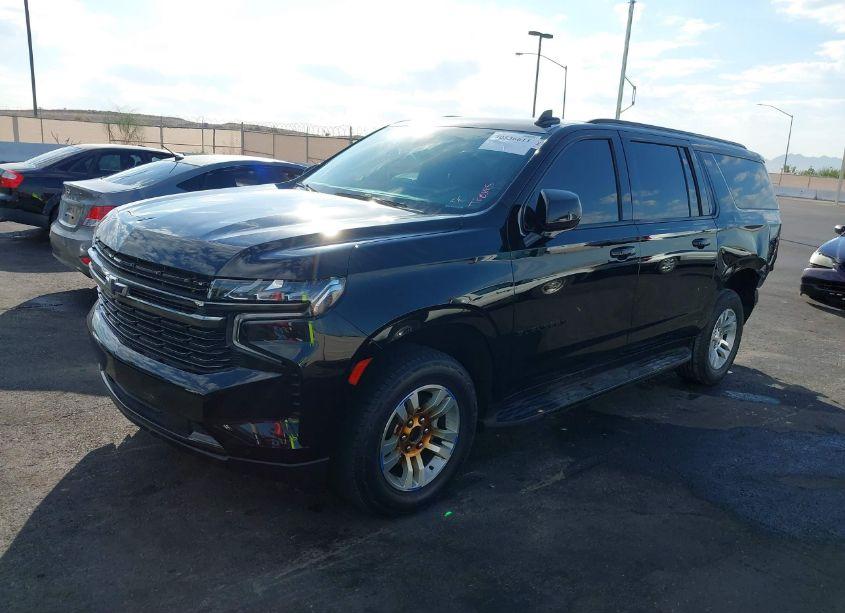 Photo 15 of 2022 Chevrolet Suburban 2WD RST (VIN 1GNSCEKD5NR256321)