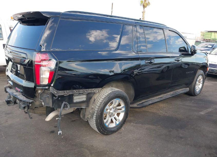 Photo 19 of 2022 Chevrolet Suburban 2WD RST (VIN 1GNSCEKD5NR256321)