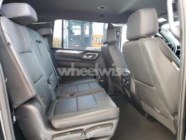 Photo 11 of 2024 CHEVROLET SUBURBAN C1500 RST N/A (VIN 1GNSCEKD6RR128479)