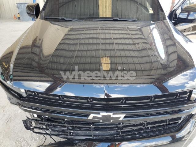Photo 7 of 2024 CHEVROLET SUBURBAN C1500 RST N/A (VIN 1GNSCEKD6RR128479)