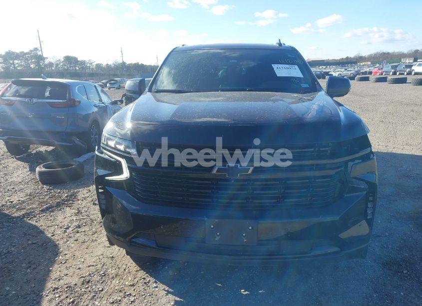 Photo 13 of 2023 Chevrolet Suburban 2WD RST (VIN 1GNSCEKD7PR307823)