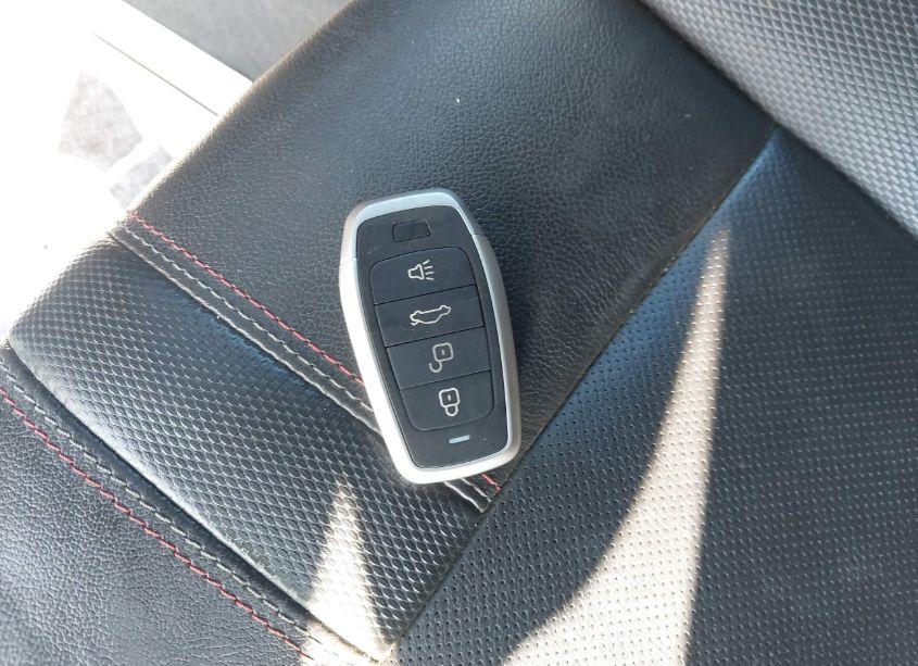 Photo 11 of 2022 Chevrolet Suburban 2WD RST (VIN 1GNSCEKD8NR205606)