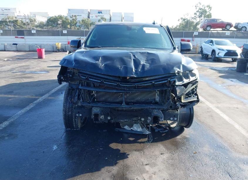 Photo 6 of 2022 Chevrolet Suburban 2WD RST (VIN 1GNSCEKD8NR205606)