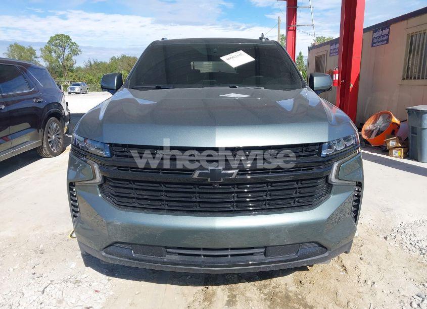 Photo 12 of 2024 Chevrolet Suburban 2WD RST (VIN 1GNSCEKT6RR218285)