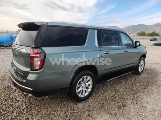 Photo 3 of 2023 CHEVROLET SUBURBAN C1500 PREMIER (VIN 1GNSCFKD0PR249785)