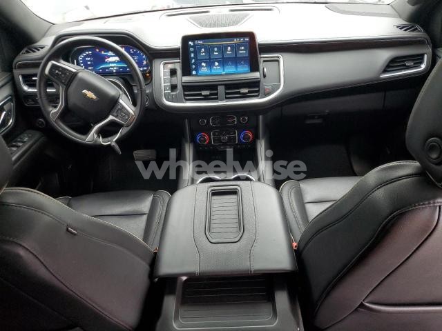 Photo 4 of 2023 CHEVROLET SUBURBAN C1500 PREMIER (VIN 1GNSCFKD0PR266618)