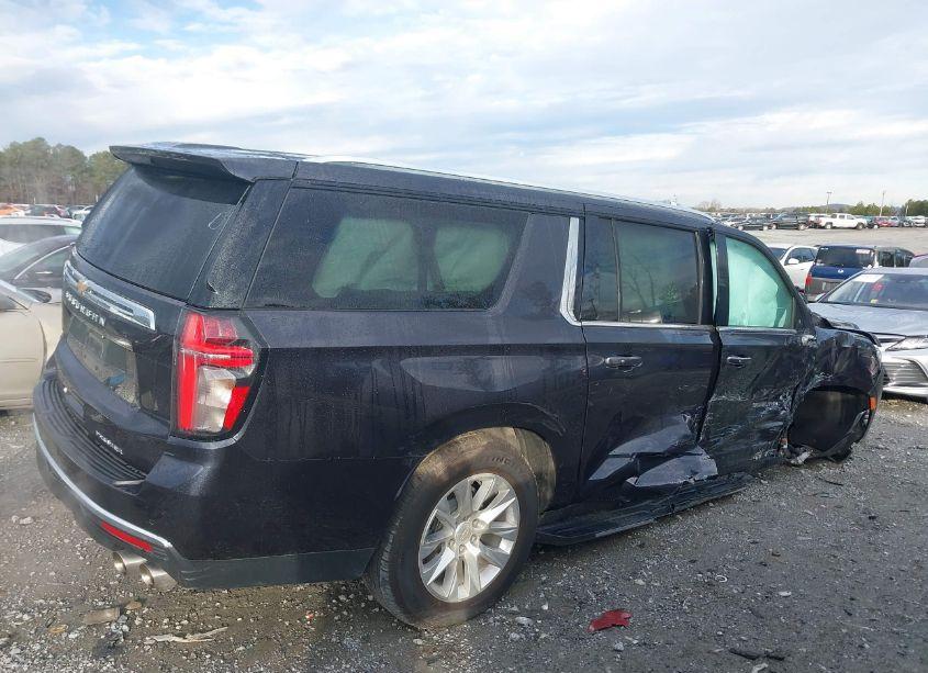 Photo 13 of 2023 Chevrolet Suburban 2WD PREMIER (VIN 1GNSCFKD0PR319835)