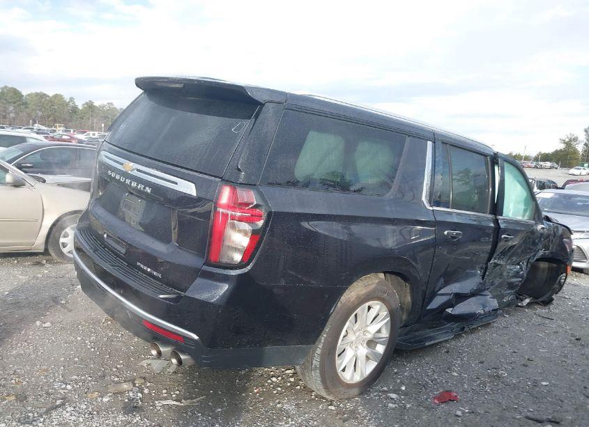 Photo 4 of 2023 Chevrolet Suburban 2WD PREMIER (VIN 1GNSCFKD0PR319835)
