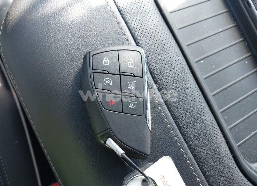 Photo 11 of 2023 Chevrolet Suburban 2WD PREMIER (VIN 1GNSCFKD0PR321942)