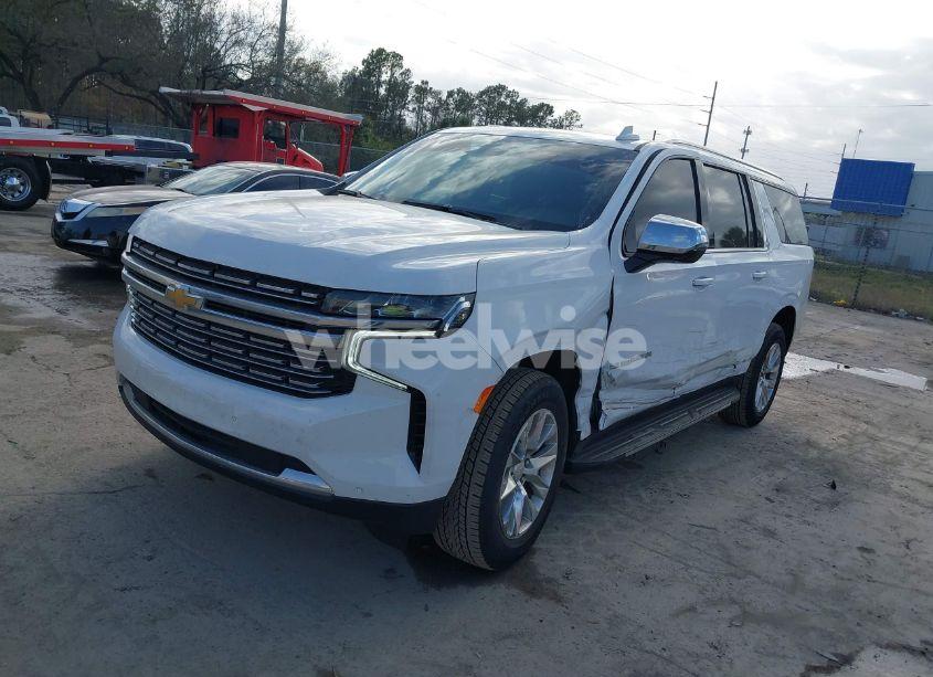 Photo 2 of 2023 Chevrolet Suburban 2WD PREMIER (VIN 1GNSCFKD0PR389772)