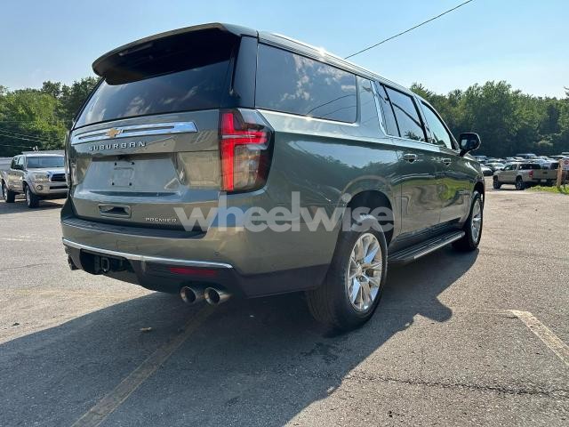 Photo 4 of 2023 CHEVROLET SUBURBAN C1500 PREMIER (VIN 1GNSCFKD0PR550962)