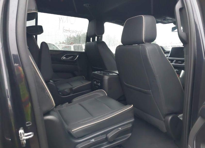 Photo 8 of 2023 Chevrolet Suburban 2WD PREMIER (VIN 1GNSCFKD1PR320895)