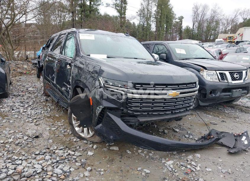 2023 Chevrolet Suburban 2WD PREMIER (VIN 1GNSCFKD1PR364024) main photo