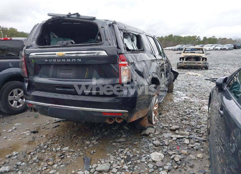 Photo 4 of 2023 Chevrolet Suburban 2WD PREMIER (VIN 1GNSCFKD1PR364024)