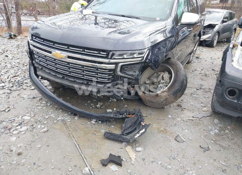 Photo 6 of 2023 Chevrolet Suburban 2WD PREMIER (VIN 1GNSCFKD1PR364024)