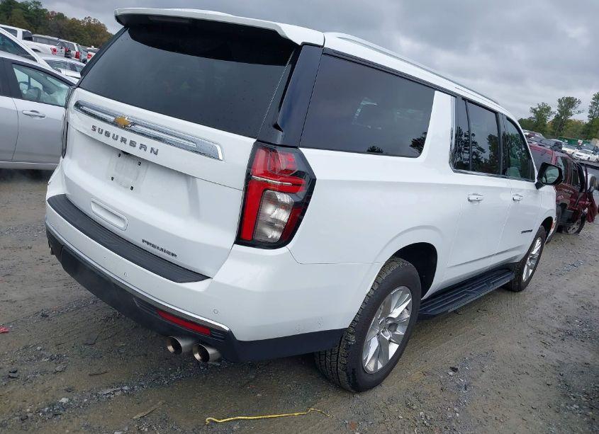 Photo 4 of 2023 Chevrolet Suburban 2WD PREMIER (VIN 1GNSCFKD1PR391823)