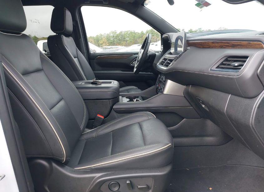 Photo 5 of 2023 Chevrolet Suburban 2WD PREMIER (VIN 1GNSCFKD1PR391823)