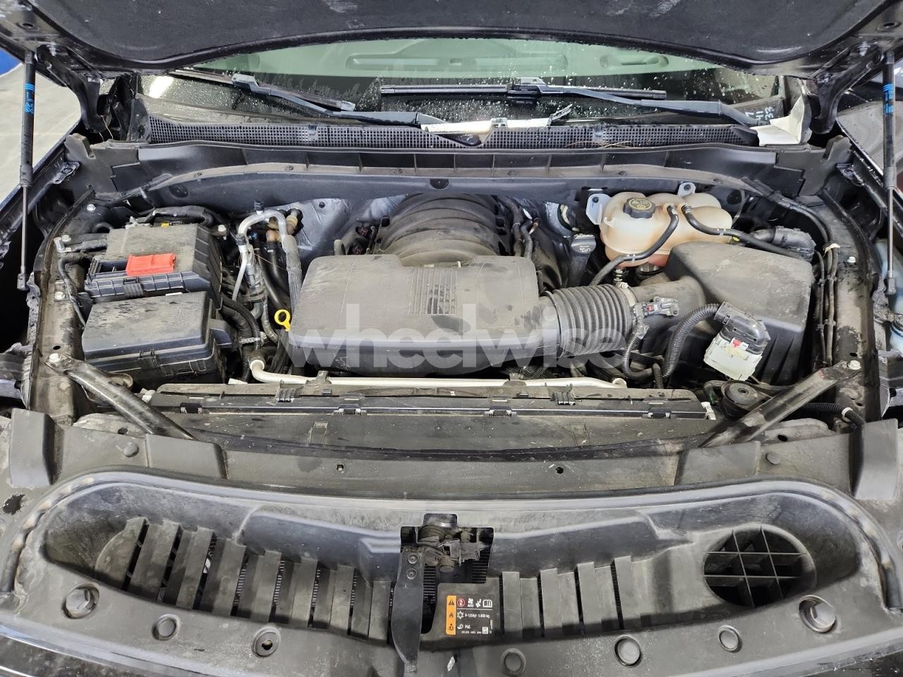 Photo 12 of 2023 CHEVROLET SUBURBAN C1500 PREMIER (VIN 1GNSCFKD1PR434900)