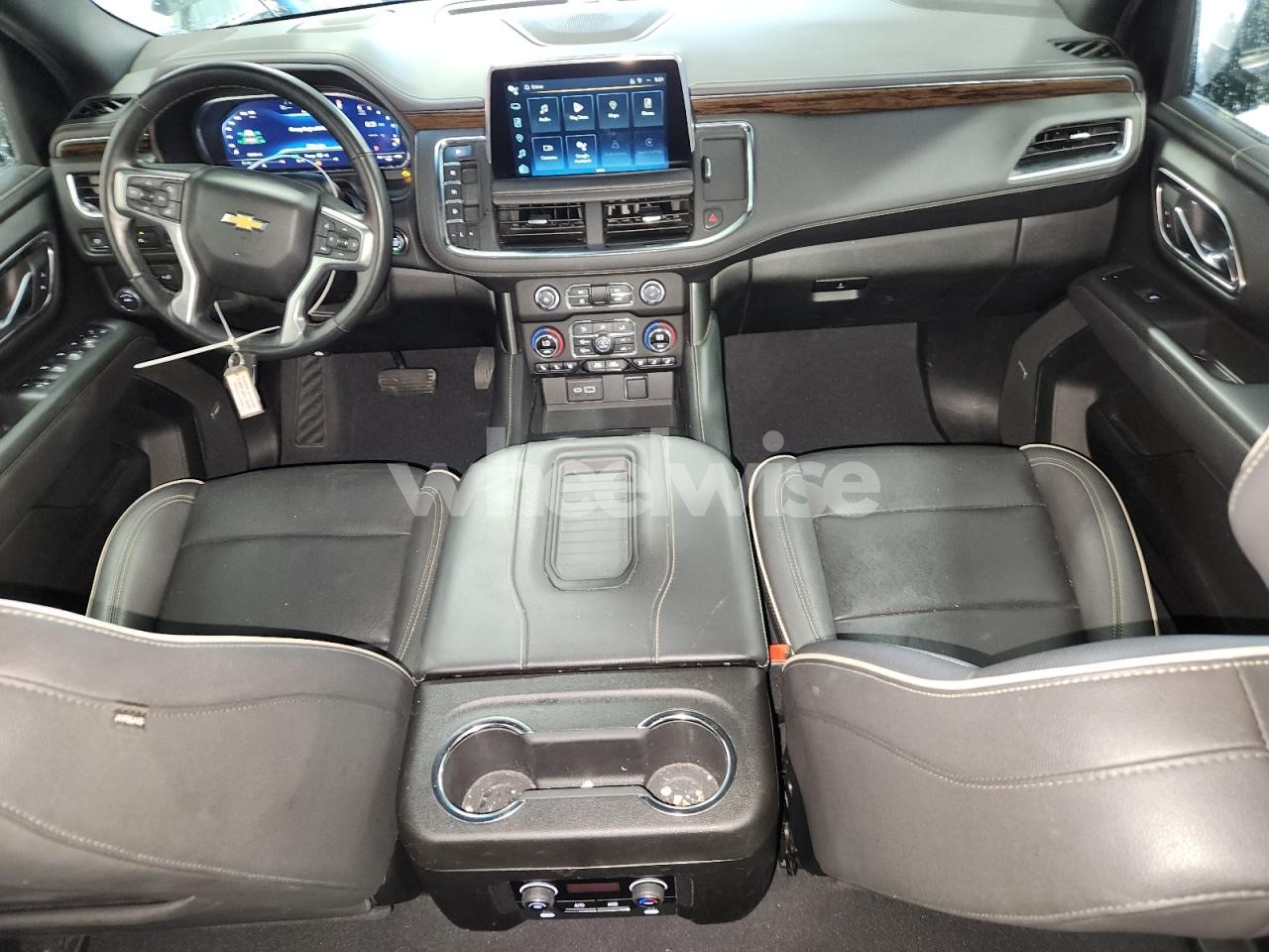 Photo 8 of 2023 CHEVROLET SUBURBAN C1500 PREMIER (VIN 1GNSCFKD1PR434900)