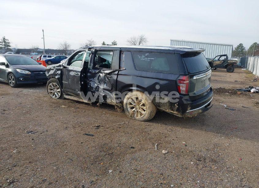 Photo 3 of 2023 Chevrolet Suburban 2WD PREMIER (VIN 1GNSCFKD1PR519025)