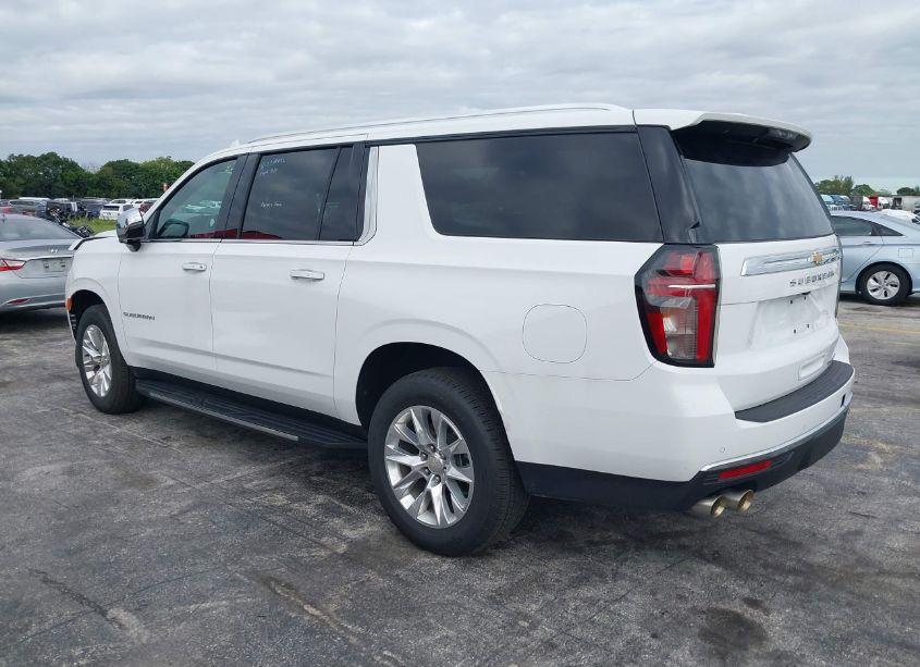 Photo 3 of 2023 Chevrolet Suburban 2WD PREMIER (VIN 1GNSCFKD1PR545365)