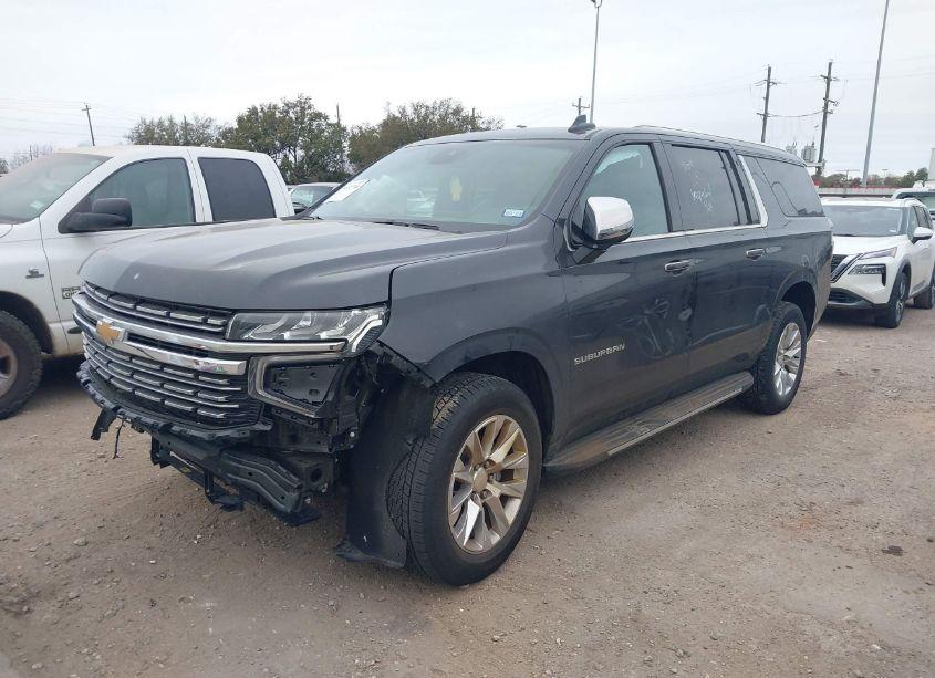 Photo 2 of 2023 Chevrolet Suburban 2WD PREMIER (VIN 1GNSCFKD2PR322204)