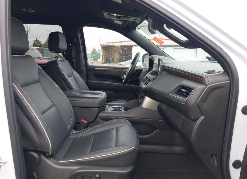 Photo 5 of 2023 Chevrolet Suburban 2WD PREMIER (VIN 1GNSCFKD2PR478758)