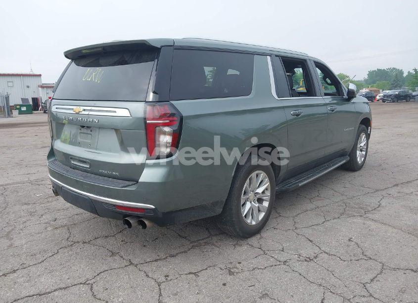 Photo 4 of 2023 Chevrolet Suburban 2WD PREMIER (VIN 1GNSCFKD3PR280397)