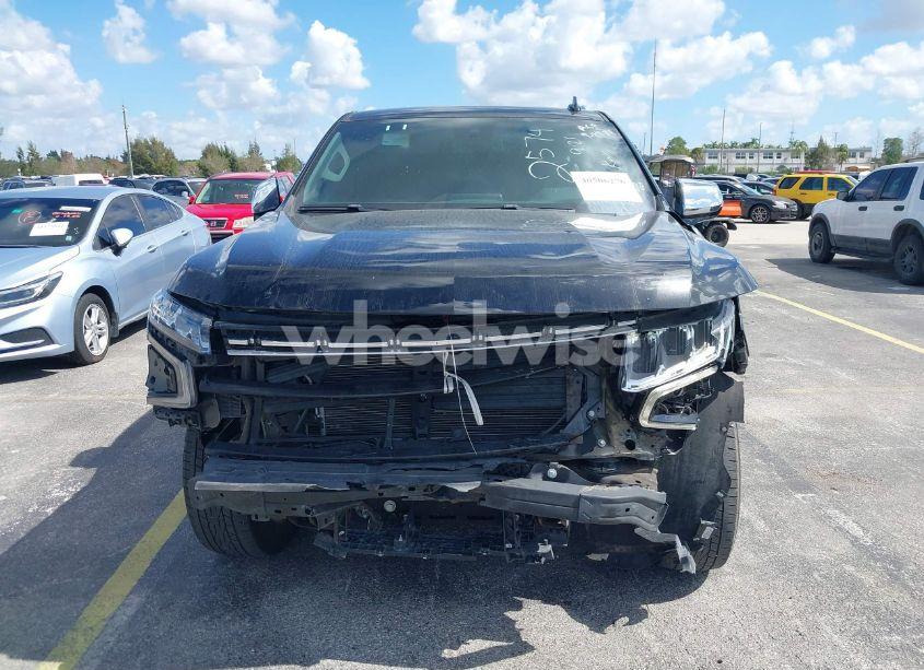 Photo 13 of 2023 Chevrolet Suburban 2WD PREMIER (VIN 1GNSCFKD3PR342574)