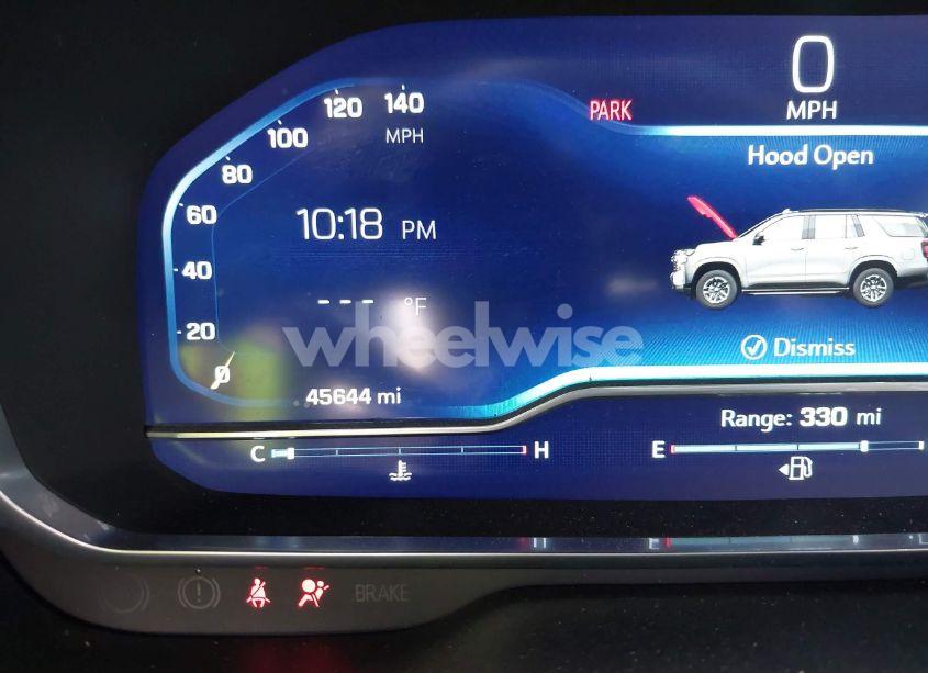 Photo 16 of 2023 Chevrolet Suburban 2WD PREMIER (VIN 1GNSCFKD3PR342574)