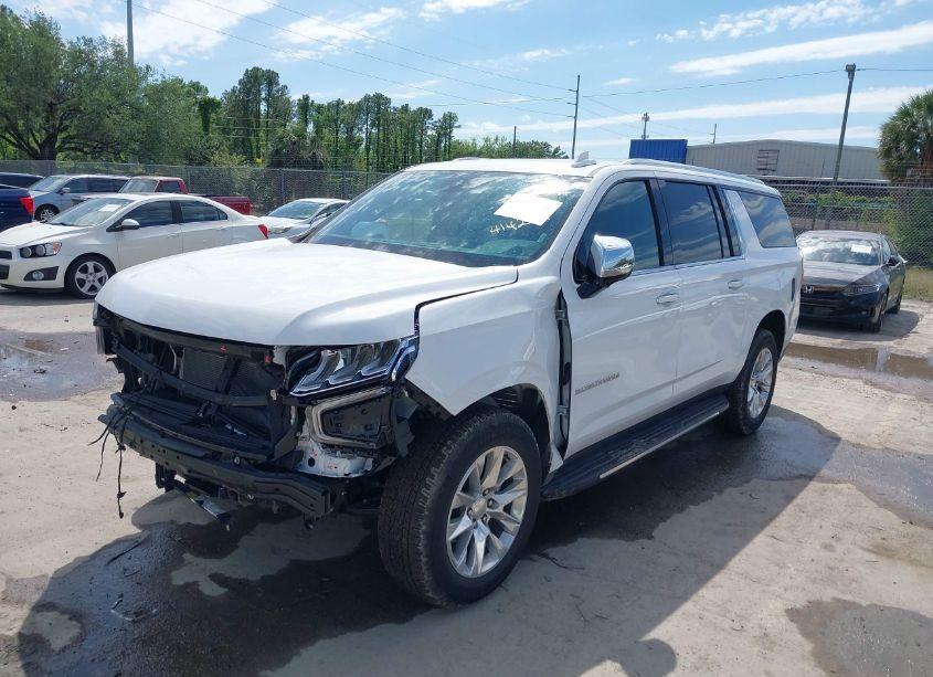 Photo 2 of 2023 Chevrolet Suburban 2WD PREMIER (VIN 1GNSCFKD3PR429505)