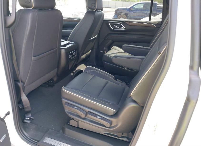 Photo 8 of 2023 Chevrolet Suburban 2WD PREMIER (VIN 1GNSCFKD3PR429505)