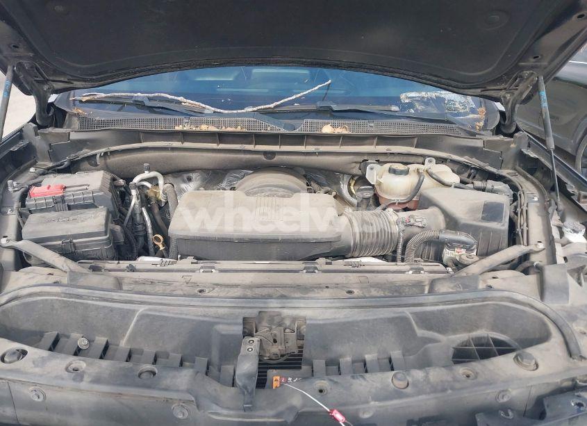 Photo 10 of 2021 Chevrolet Suburban 2WD PREMIER (VIN 1GNSCFKD4MR307179)