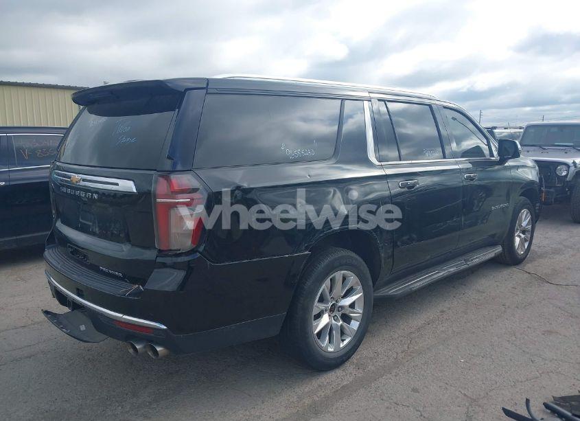 Photo 4 of 2021 Chevrolet Suburban 2WD PREMIER (VIN 1GNSCFKD4MR307179)