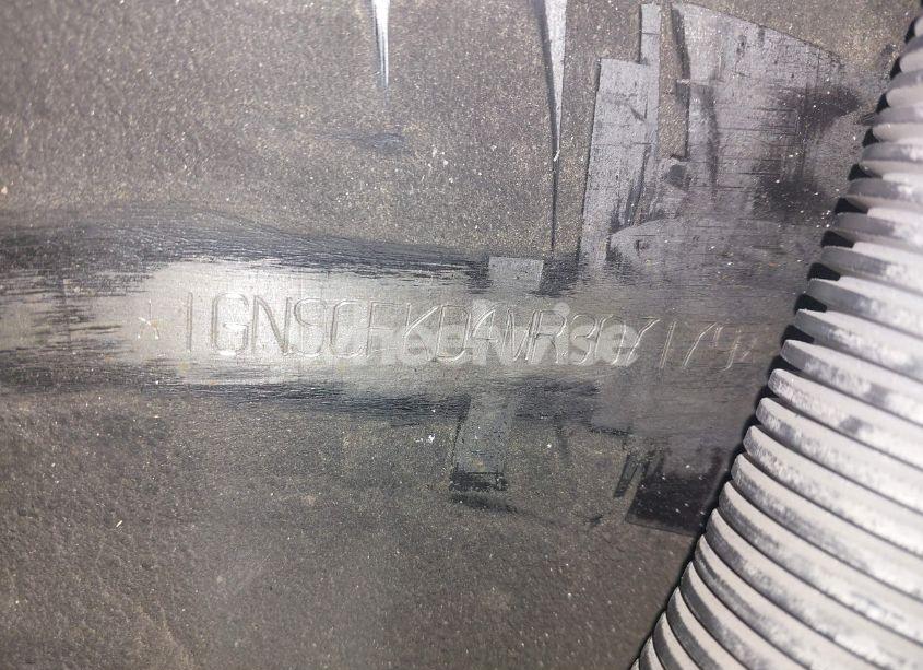 Photo 9 of 2021 Chevrolet Suburban 2WD PREMIER (VIN 1GNSCFKD4MR307179)