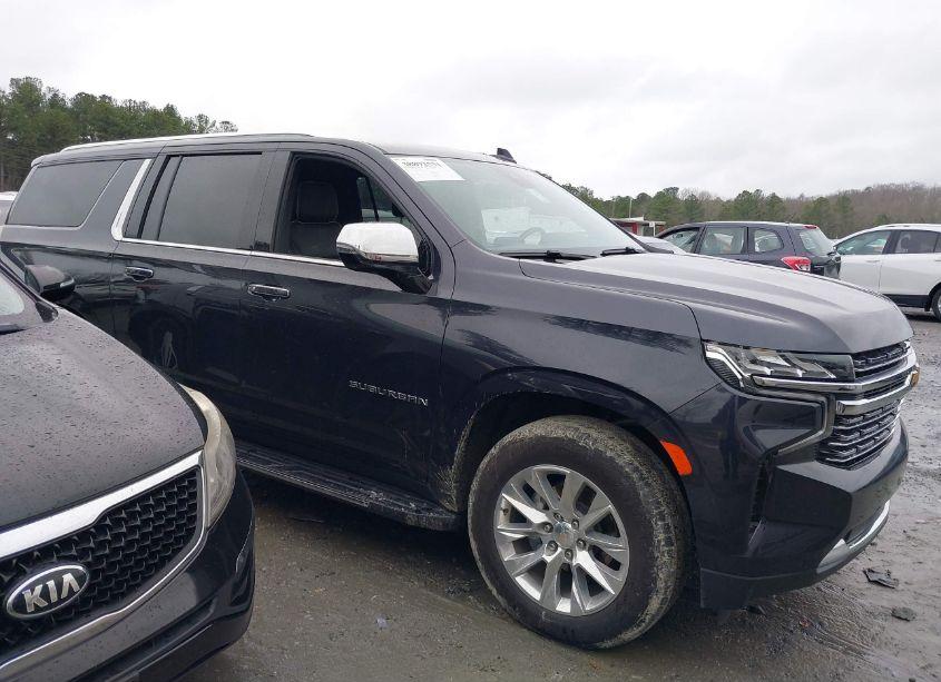 2023 Chevrolet Suburban 2WD PREMIER (VIN 1GNSCFKD5PR136690) main photo
