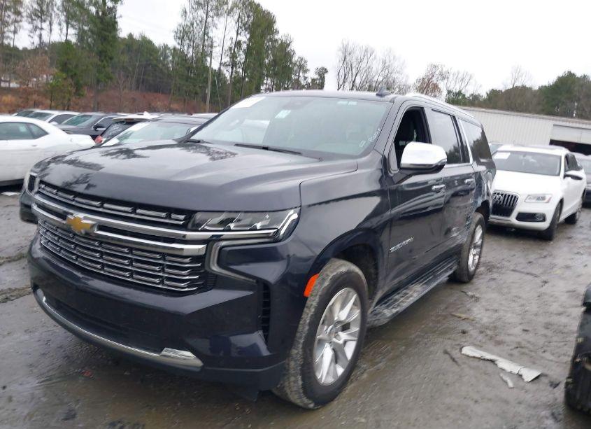 Photo 2 of 2023 Chevrolet Suburban 2WD PREMIER (VIN 1GNSCFKD5PR136690)
