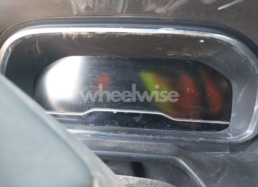 Photo 7 of 2023 Chevrolet Suburban 2WD PREMIER (VIN 1GNSCFKD5PR306966)